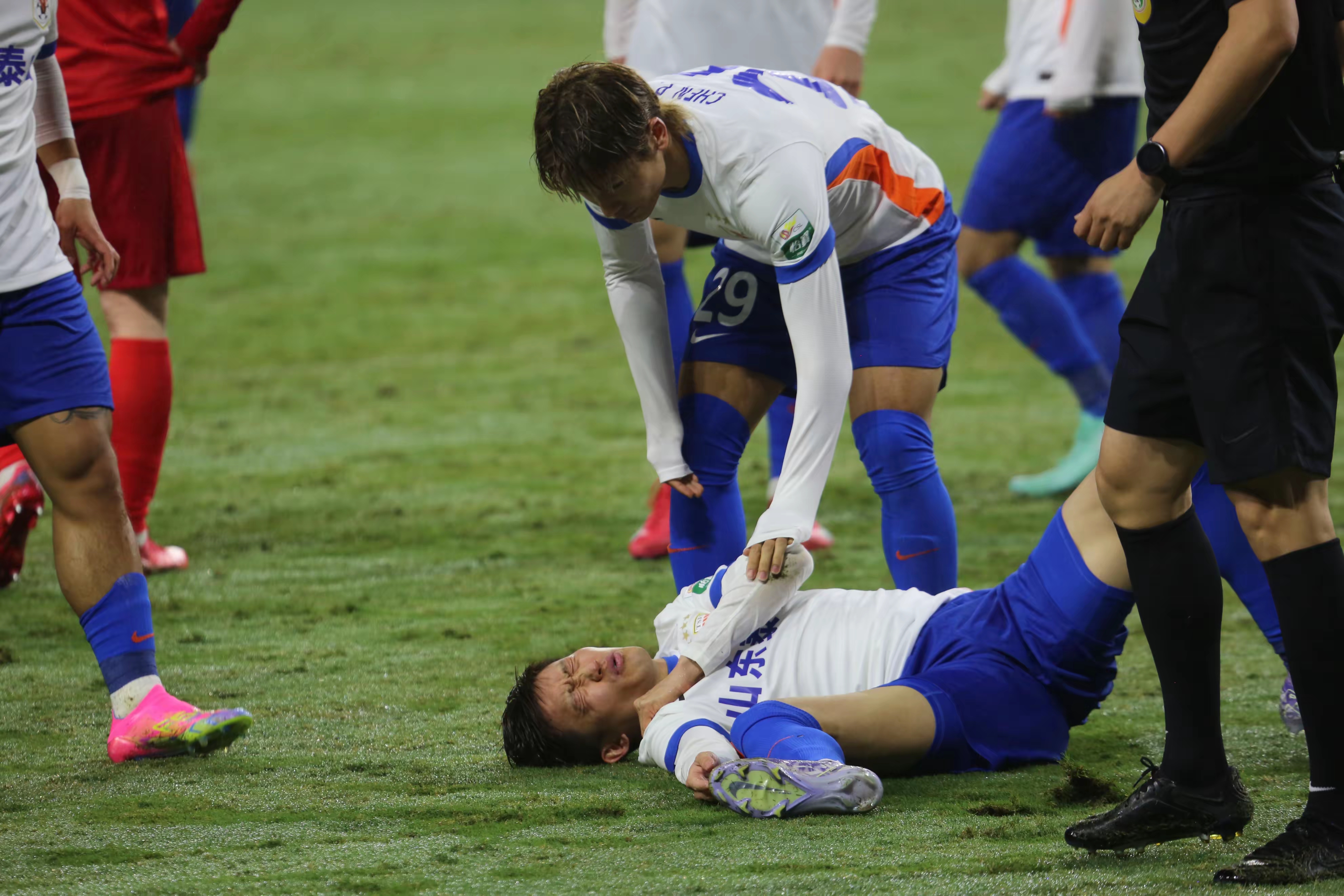 球员伤病情况对比赛成绩产生影响