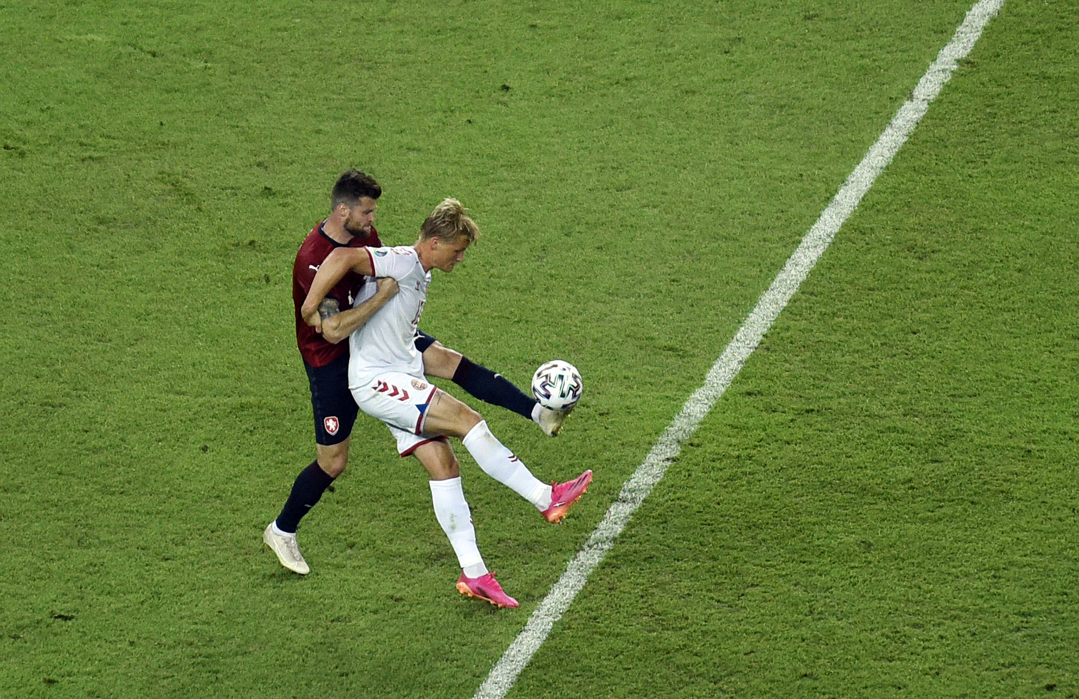 关于智利国家队治愈斩获，成功晋级欧锦赛的信息