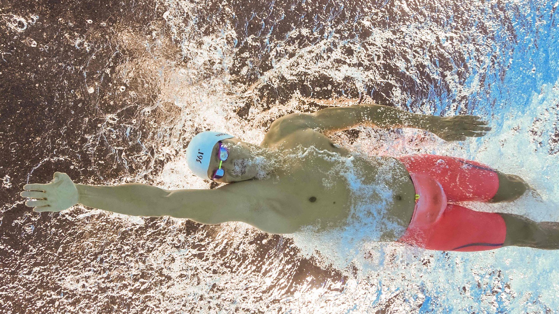 格纳布里完成自我救赎，贝蒂斯速胜德国，一场关于信念与速度的胜利