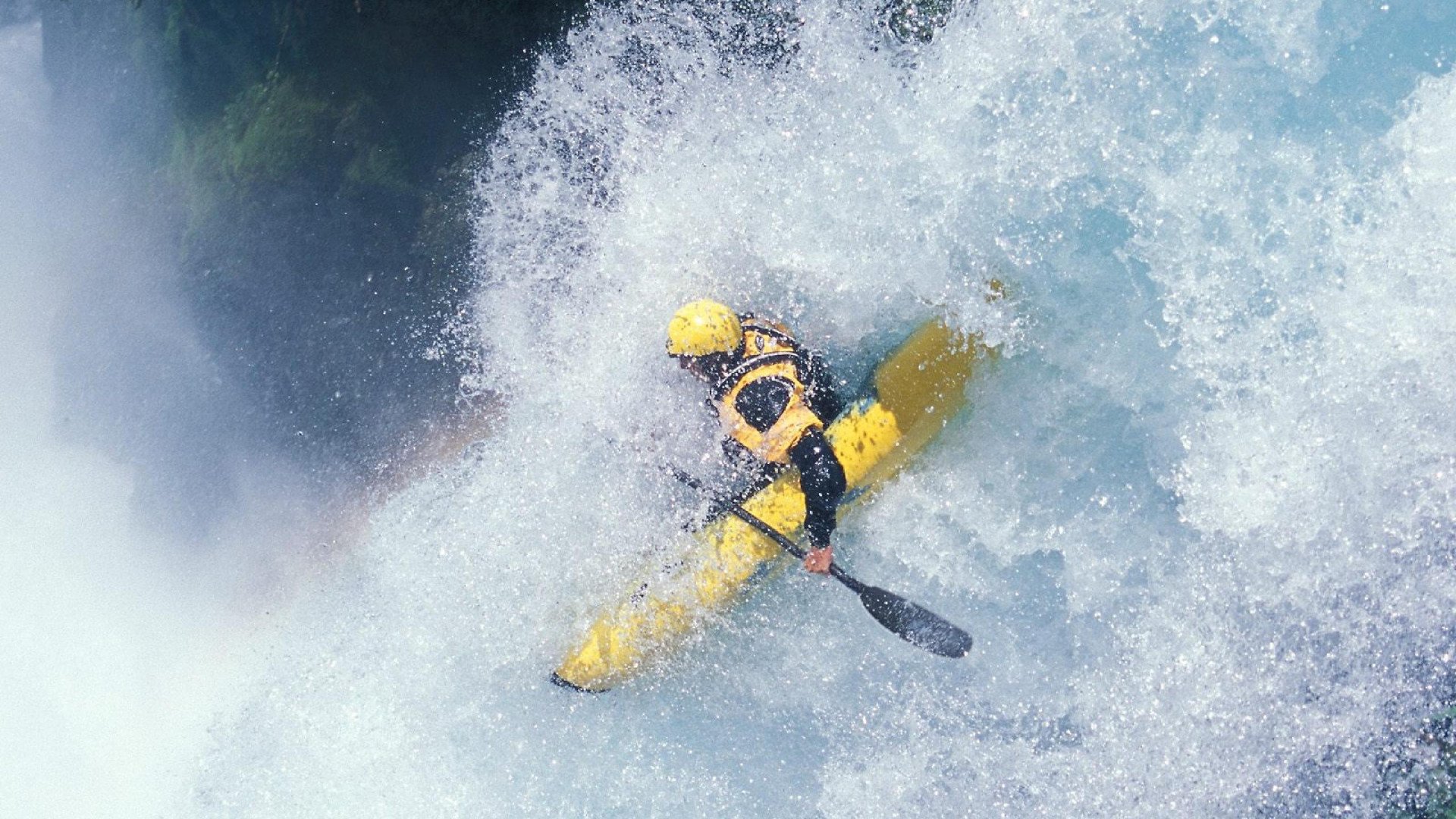 教科书般的胜利，莱万完美演绎，皇马力克皇家社会