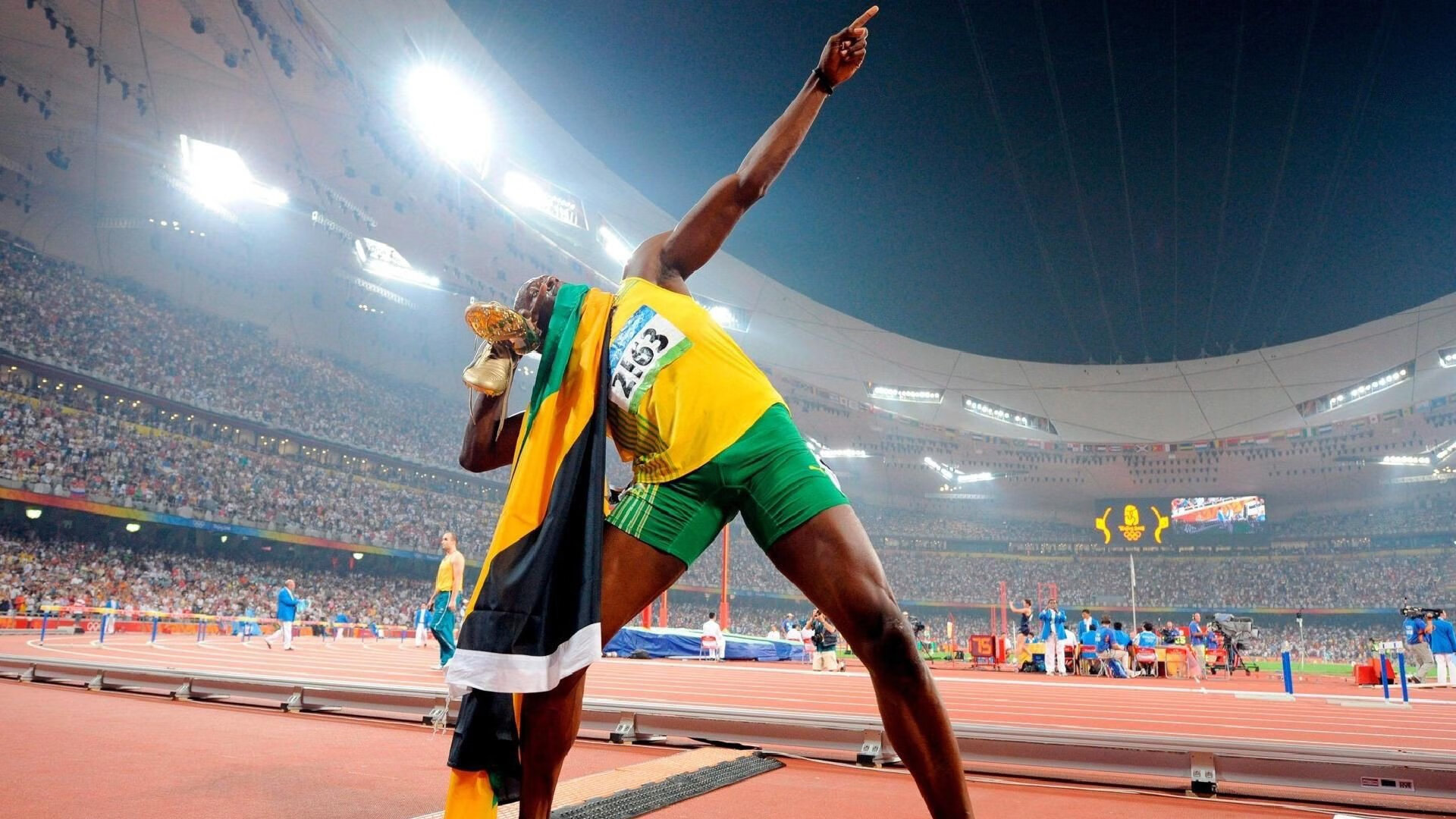 当英超争冠之夜遇见东契奇,一场跨越时空的存在感对决