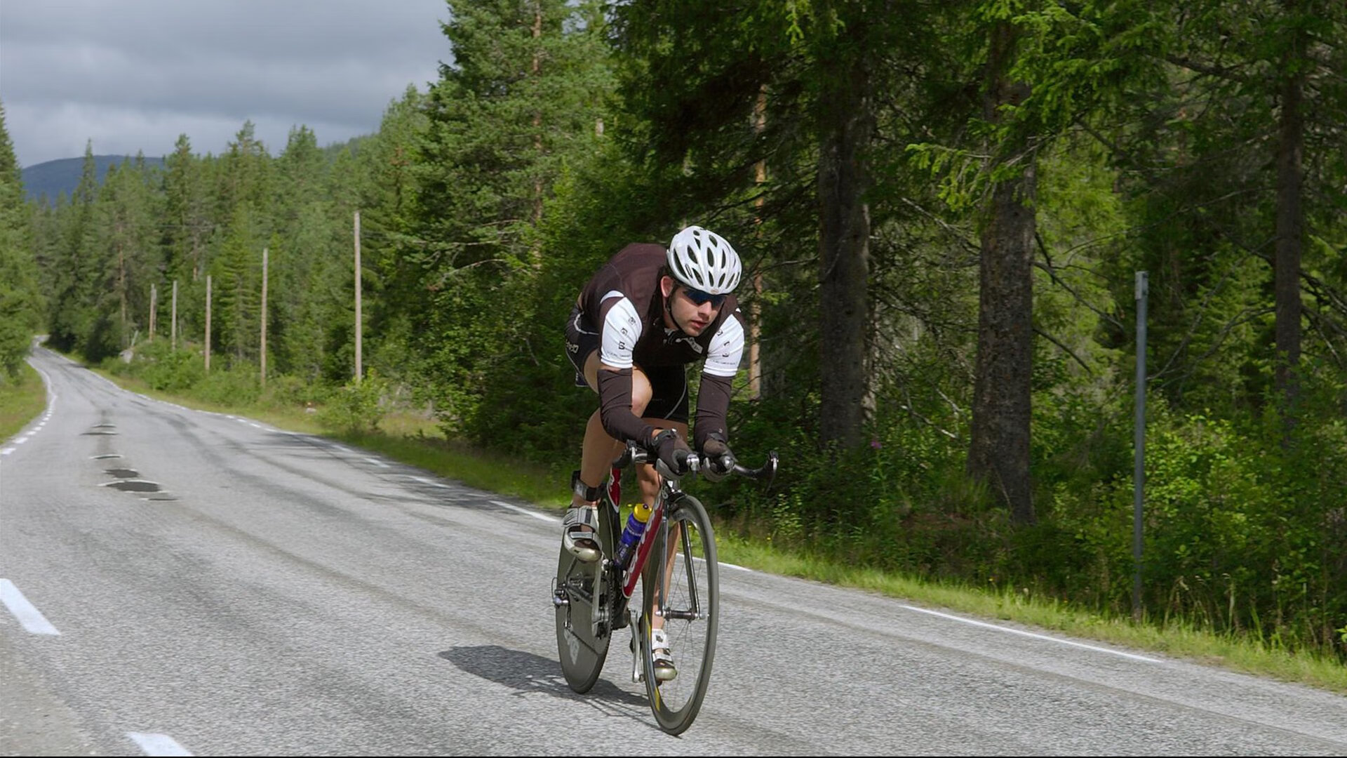 当东方巨龙咬碎丹佛高原，马克西的关键先生之夜与上海队爆冷淘汰掘金的启示