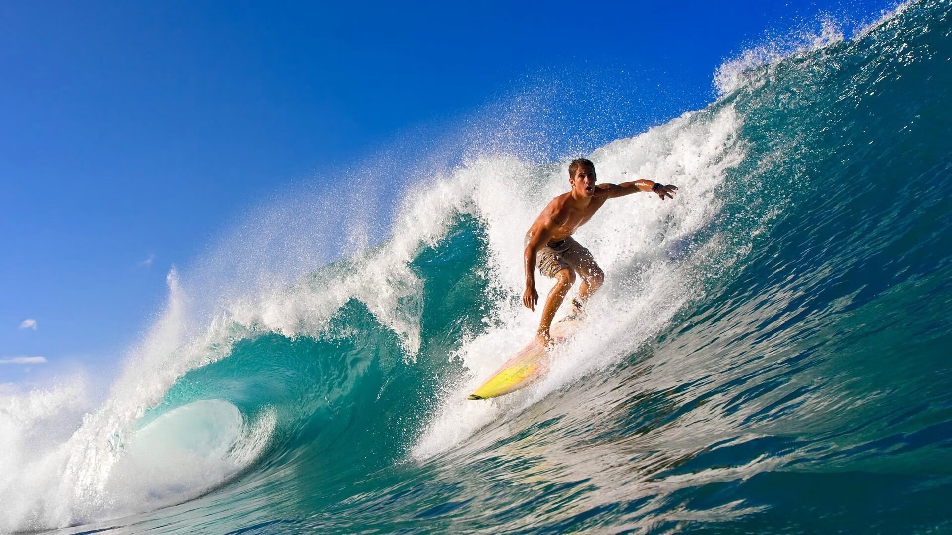 从太原到洛杉矶的篮球奇袭，贝恩关键先生本色，山西队轻取湖人启示录