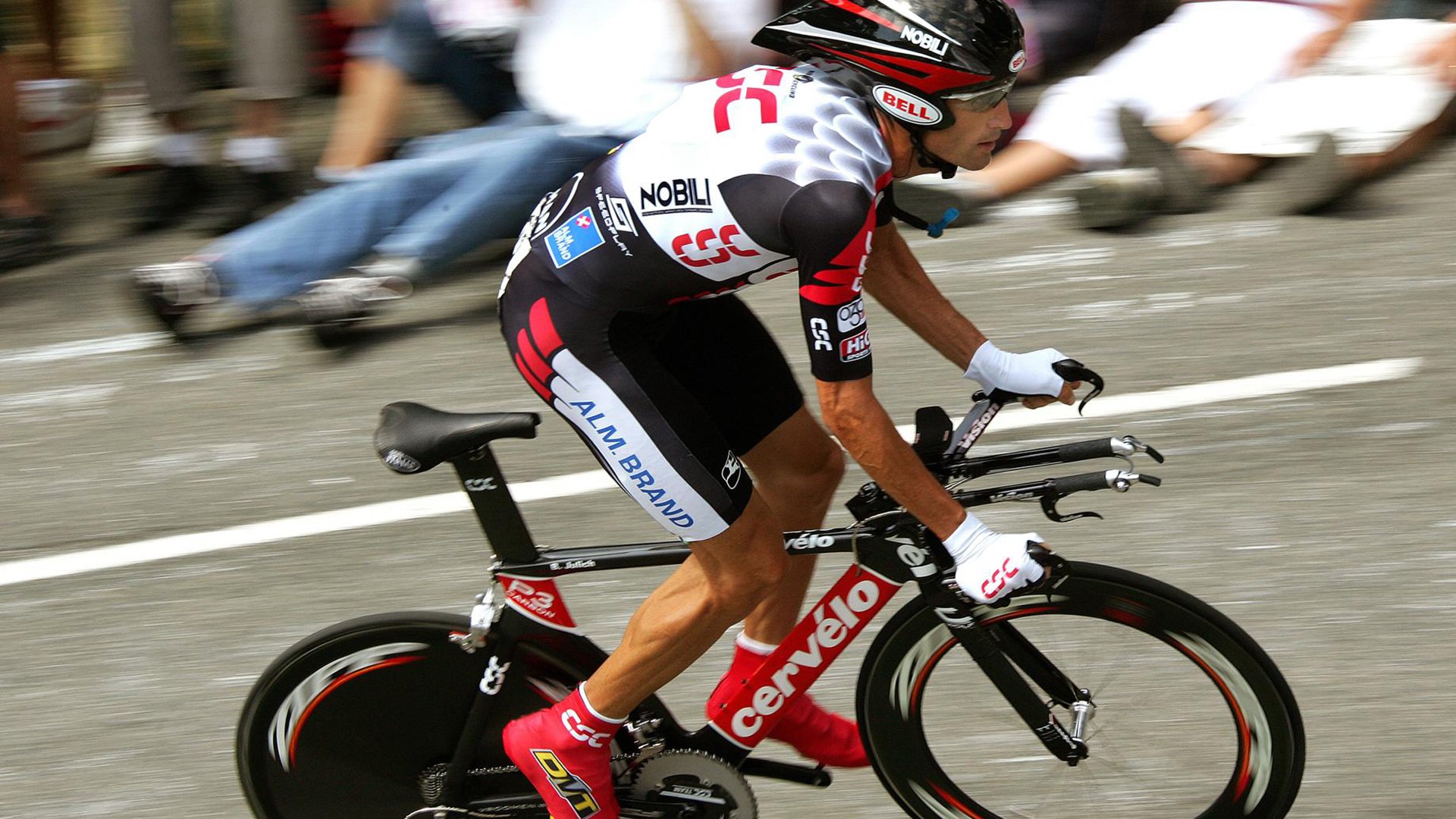 德罗赞攻防两端统治，广厦队末节发力带走开拓者