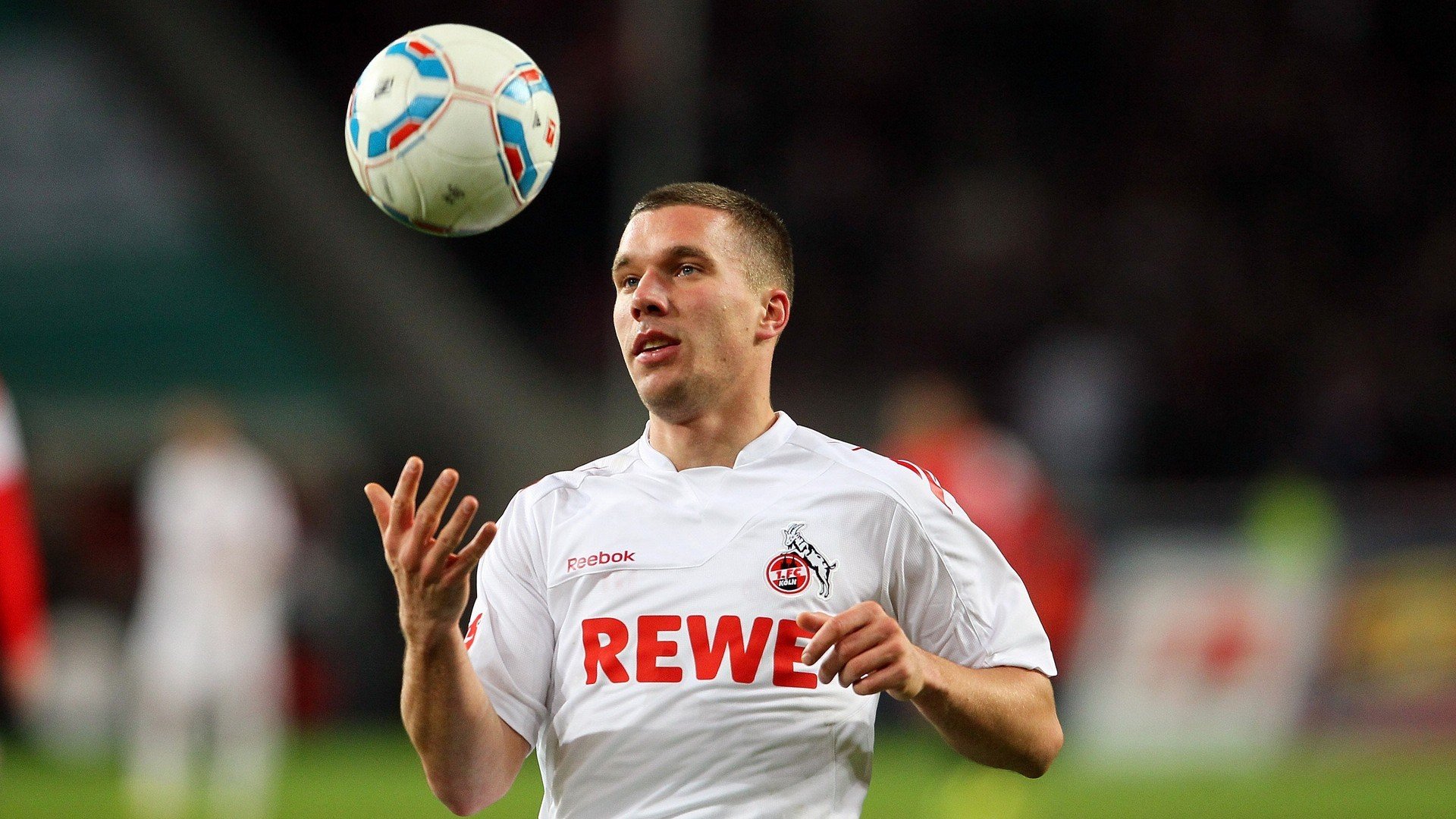 当横扫遇上带队取胜，一场比赛，两个故事